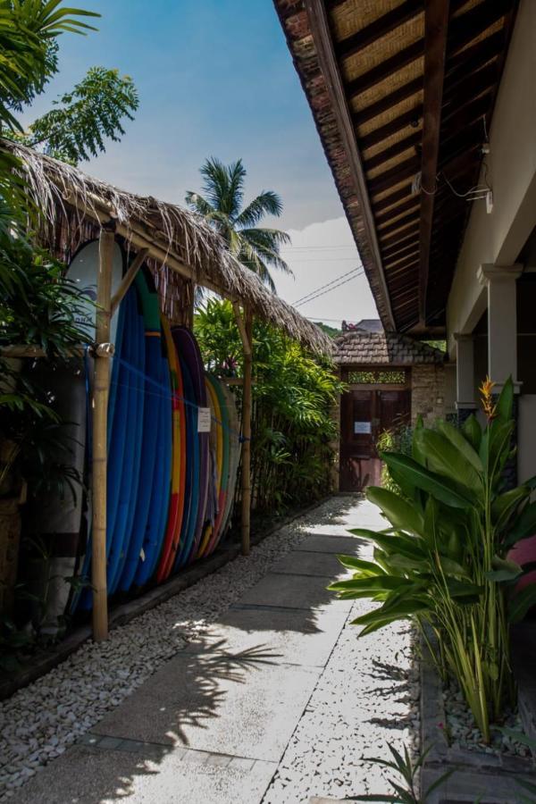 Dhm Surf Villa Kuta  Luaran gambar